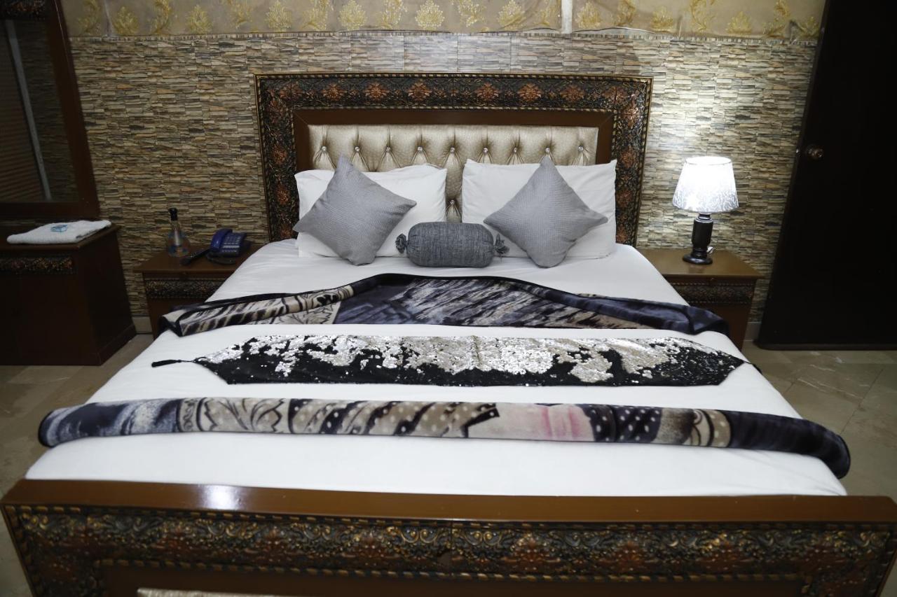 Hotel Sweet Inn Lahore Extérieur photo