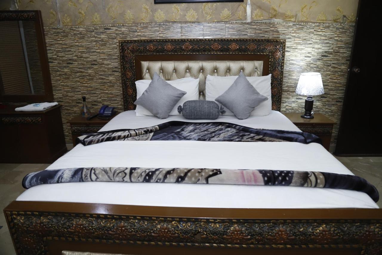 Hotel Sweet Inn Lahore Extérieur photo