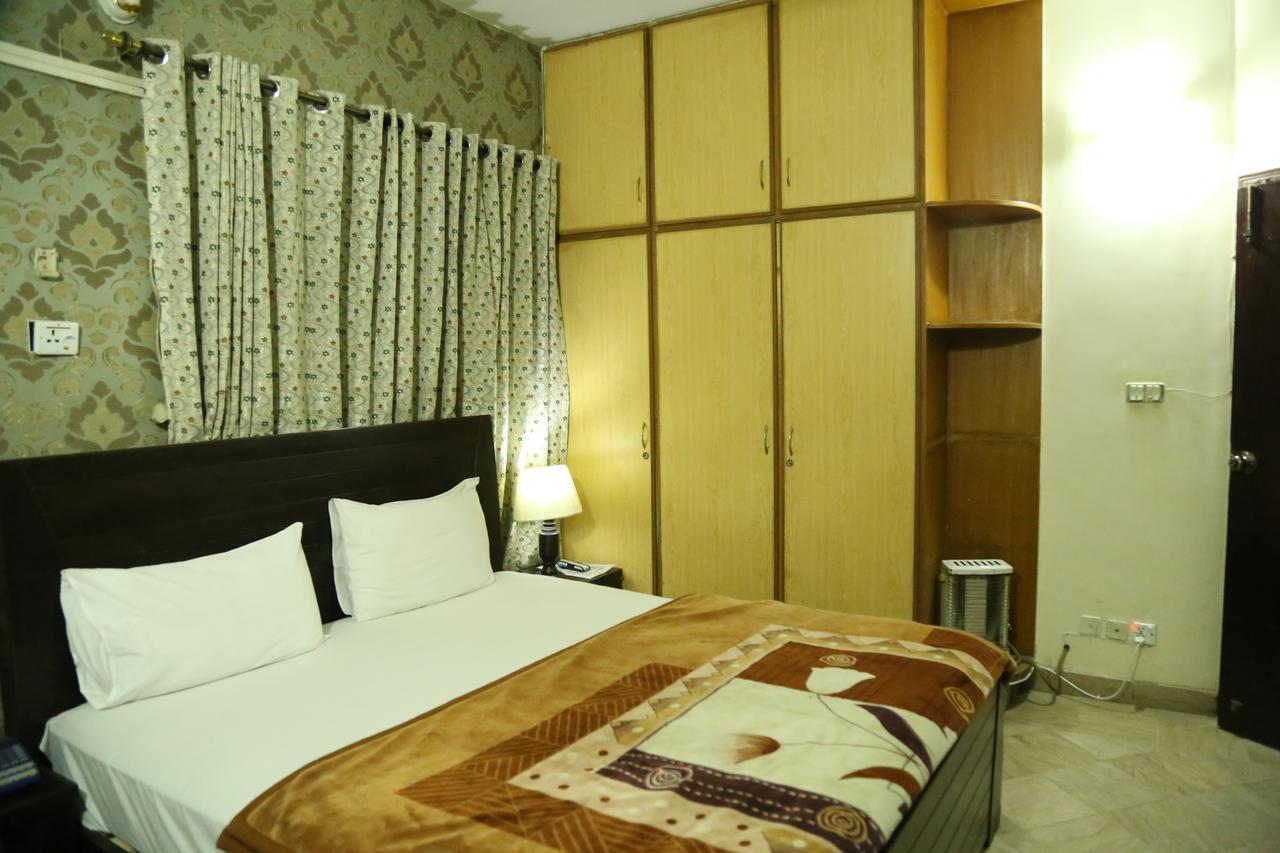 Hotel Sweet Inn Lahore Extérieur photo