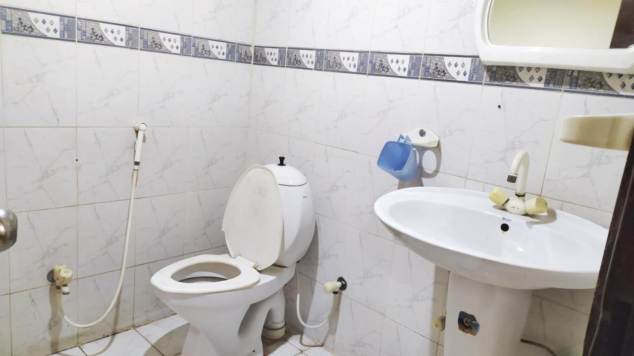 Hotel Sweet Inn Lahore Extérieur photo