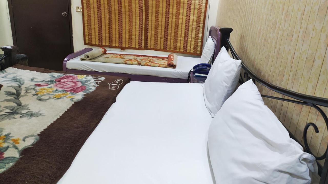 Hotel Sweet Inn Lahore Extérieur photo