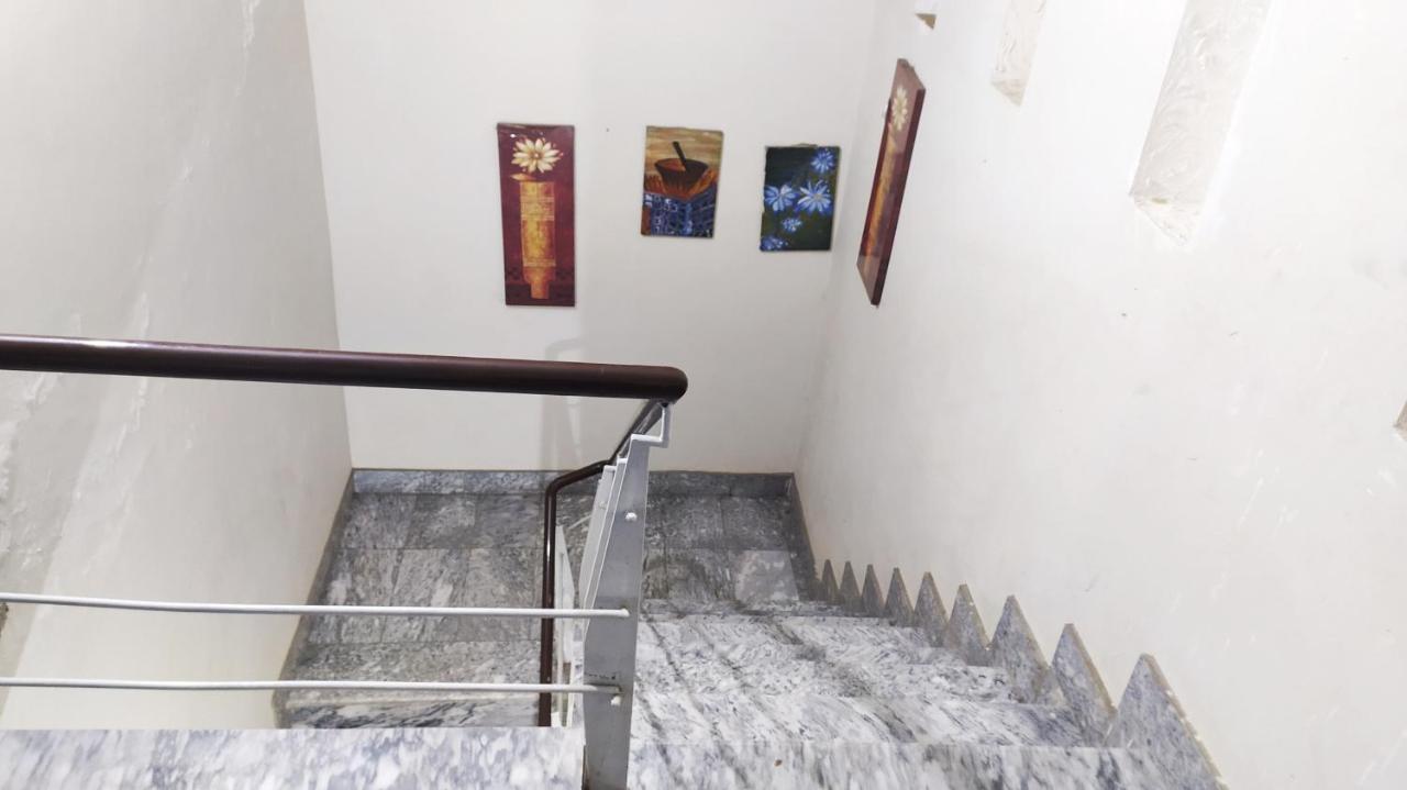 Hotel Sweet Inn Lahore Extérieur photo